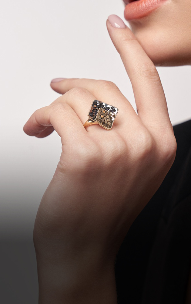 طلا و جواهر