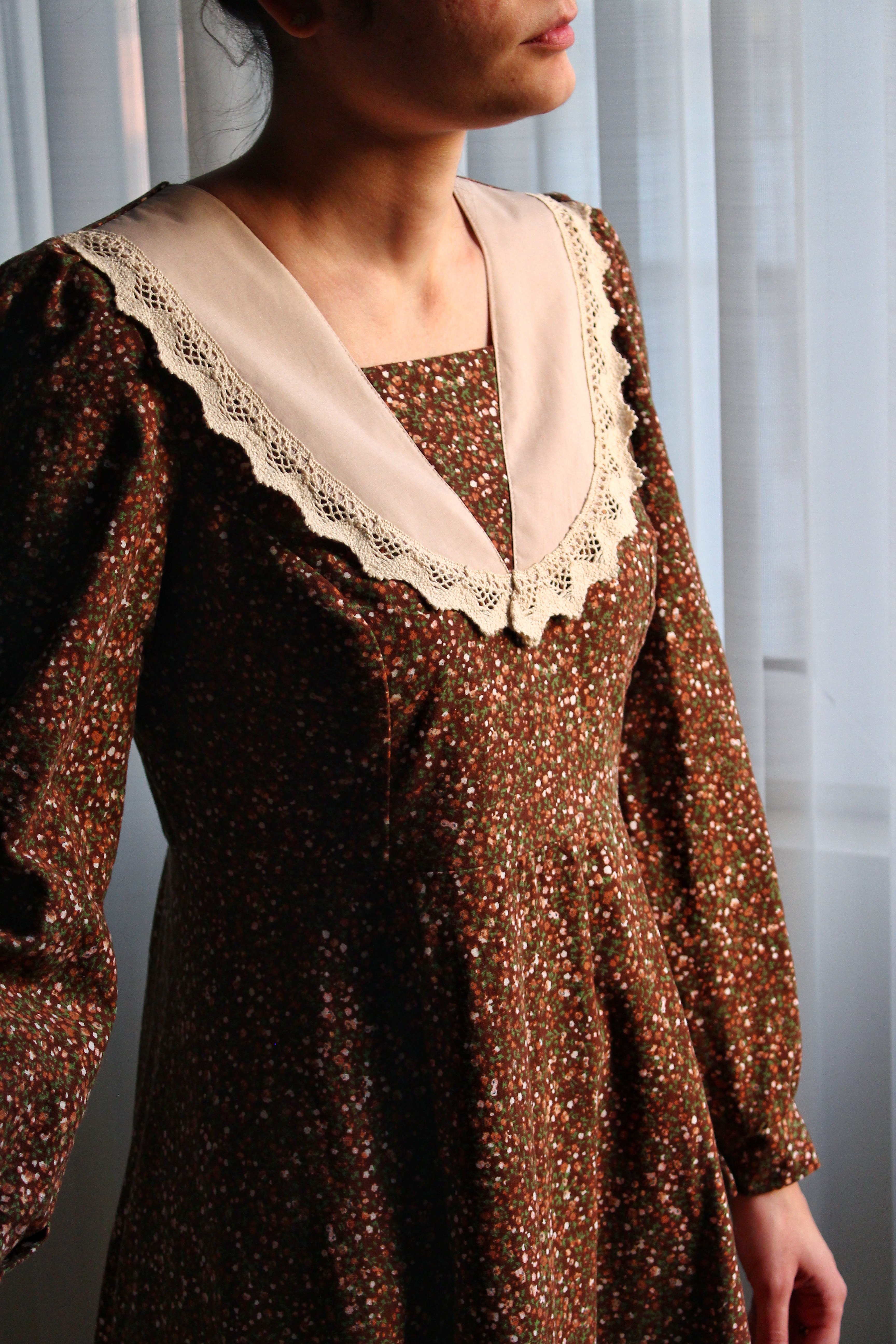 پیراهن گلرخ