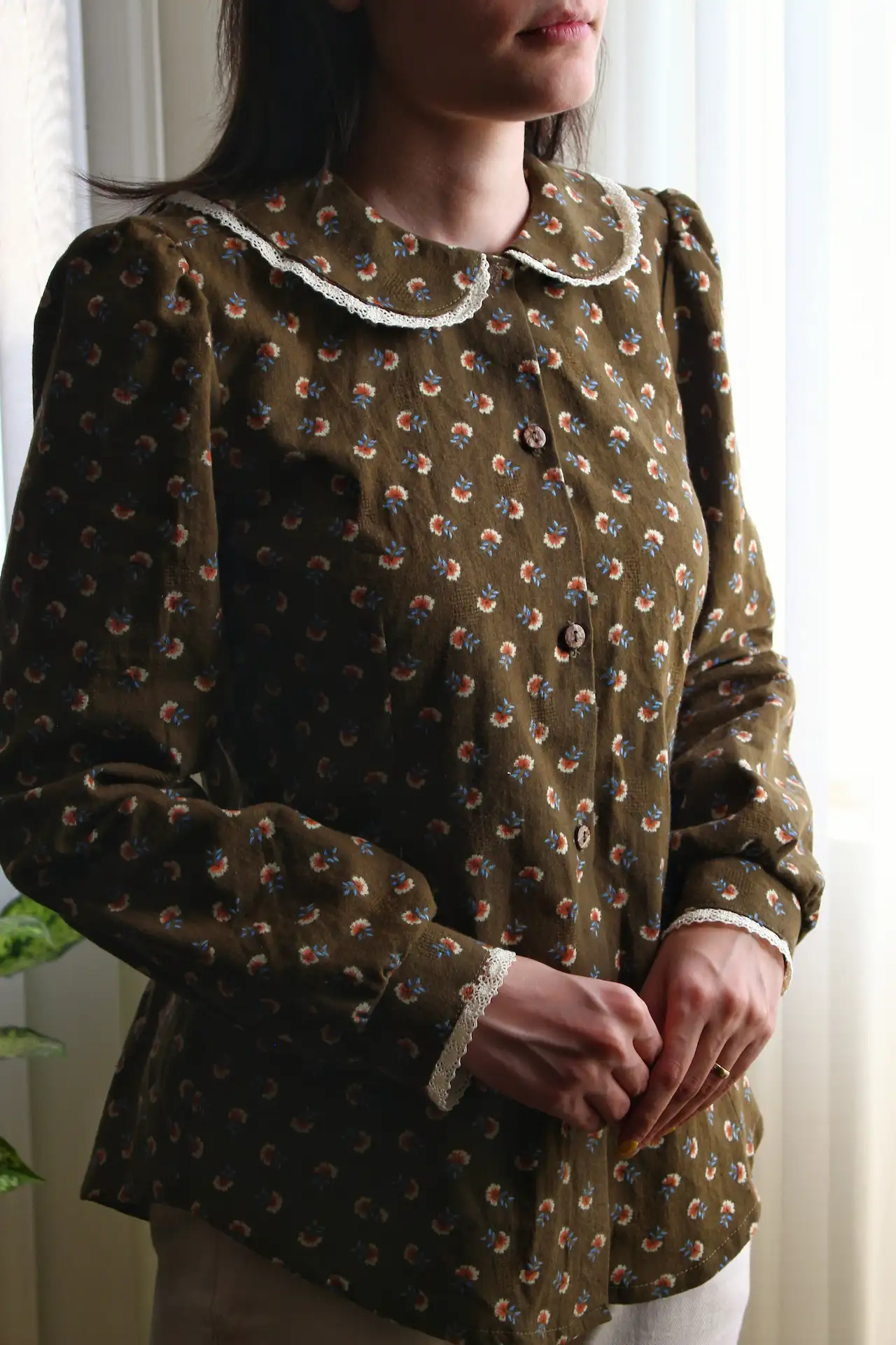 شومیز گلبرگ