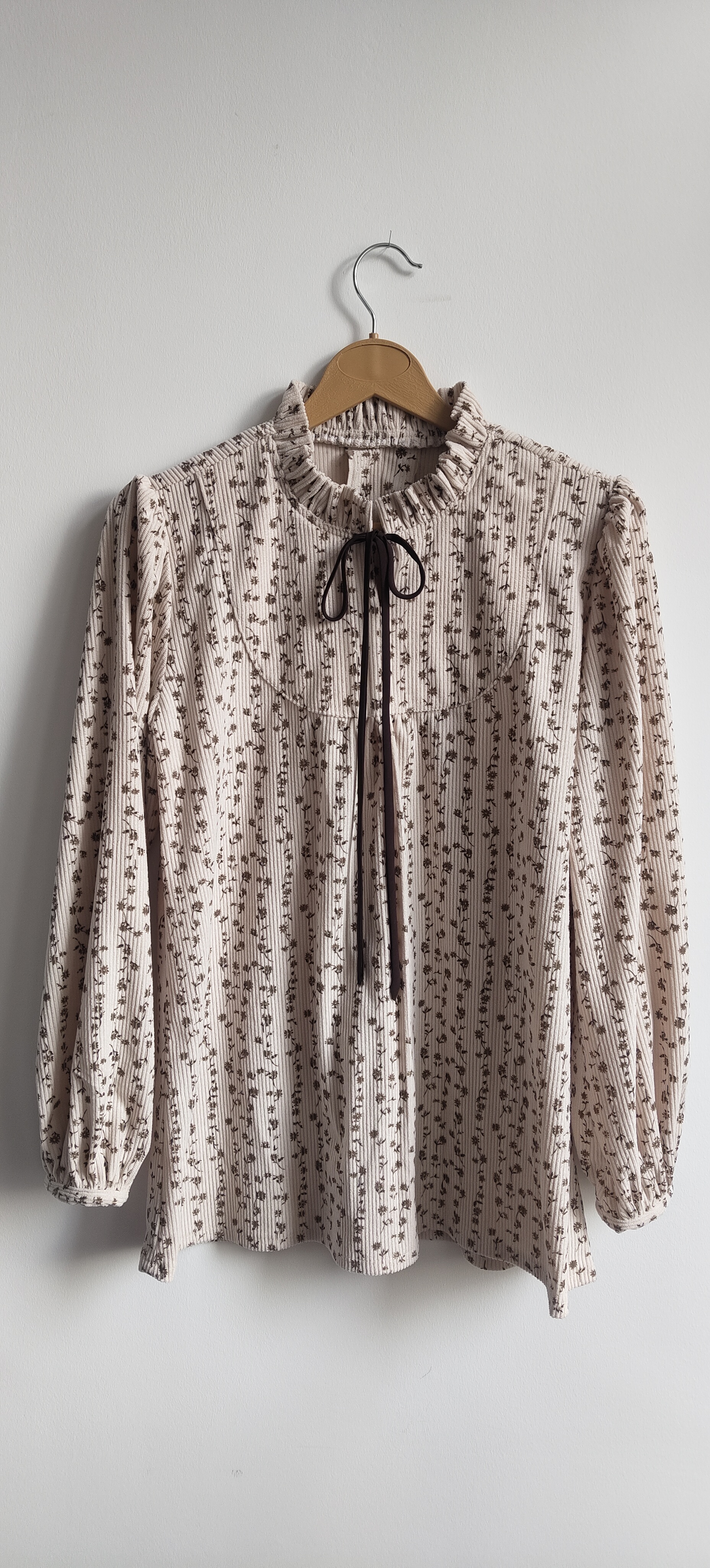 شومیز گلاره