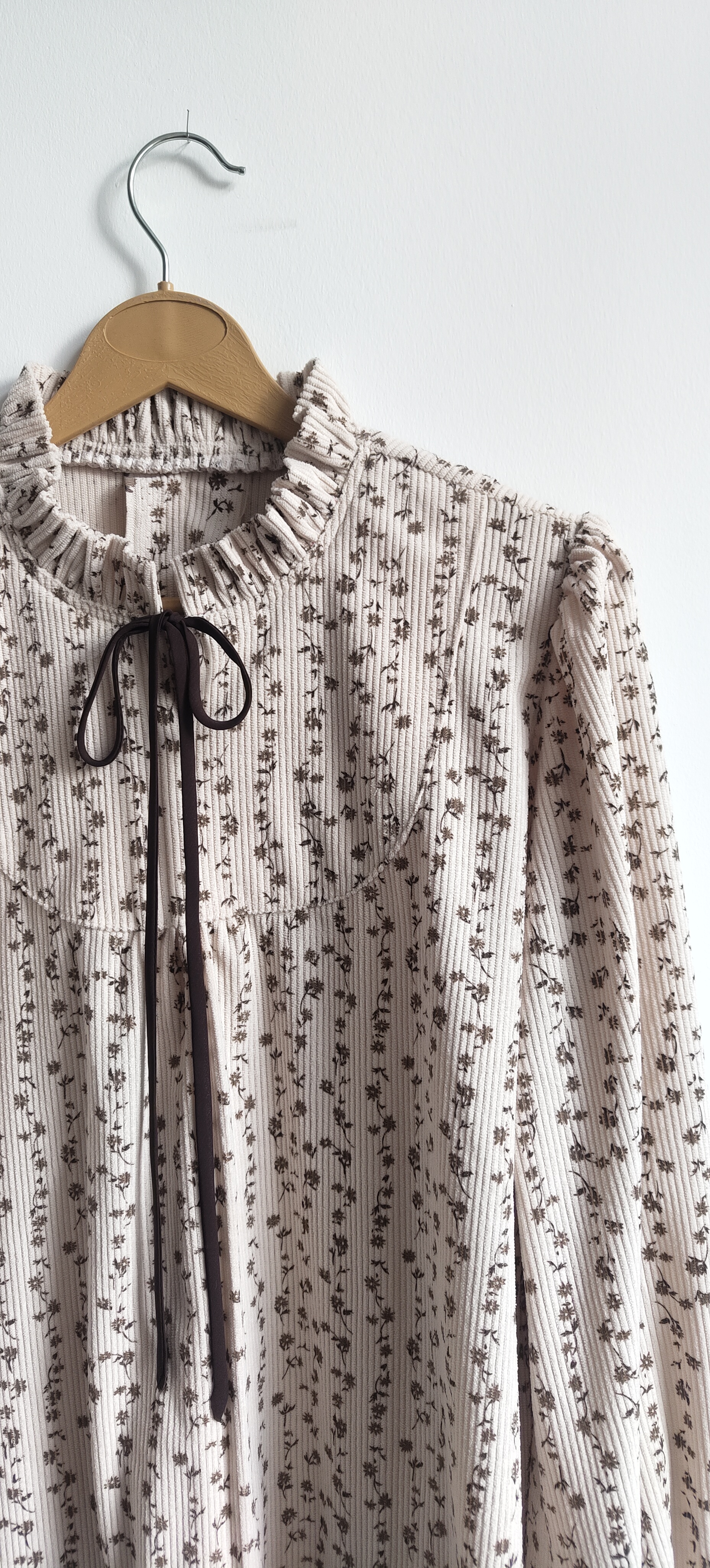 شومیز گلاره